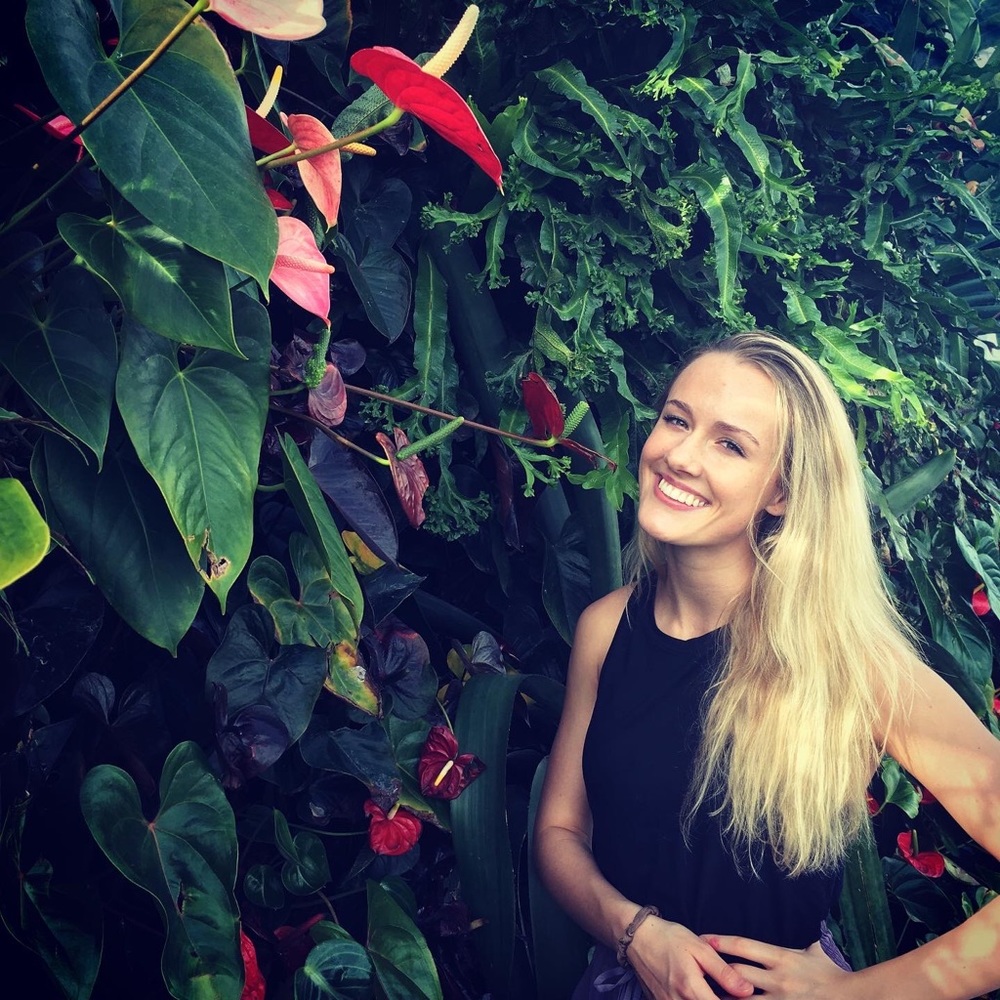 Meet your Posher, Rebecca